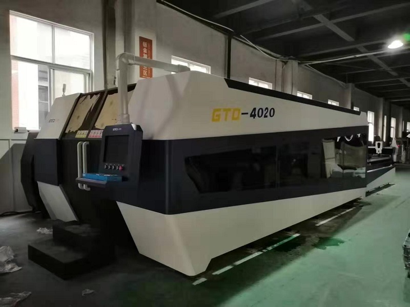 性?xún)r(jià)比高的光纖激光切割機(jī)怎么選擇