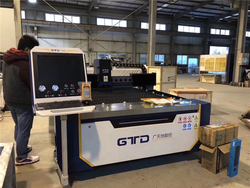 河南XX廣告有限公司