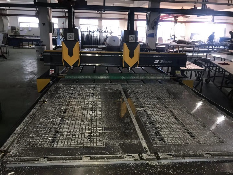 鋁單板雕刻機(jī)的行情如何