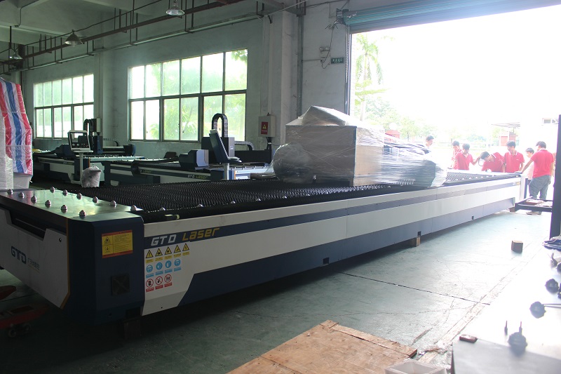 相比其它切割機，光纖激光切割機有哪些優(yōu)點